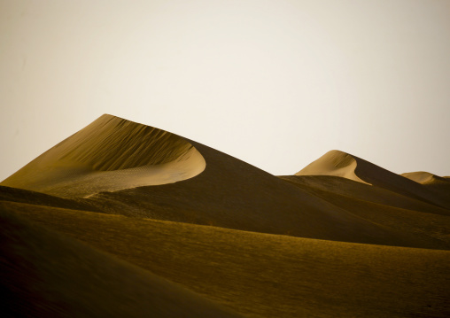 Dunes in the Rub al-Khali or Empty Quarter desert, Marib Governorate, Marib, Yemen