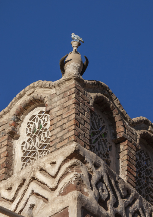Traditional house in the old city featuring stained-glass windows, Amanat Al-Asemah, Sanaa, Yemen