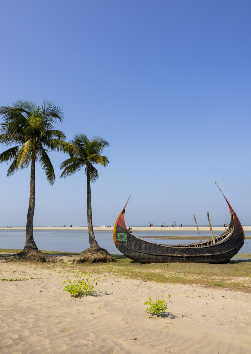 Traditional Bangladeshi moon fishing boat, Chittagong Division, Ukhia, Bangladesh