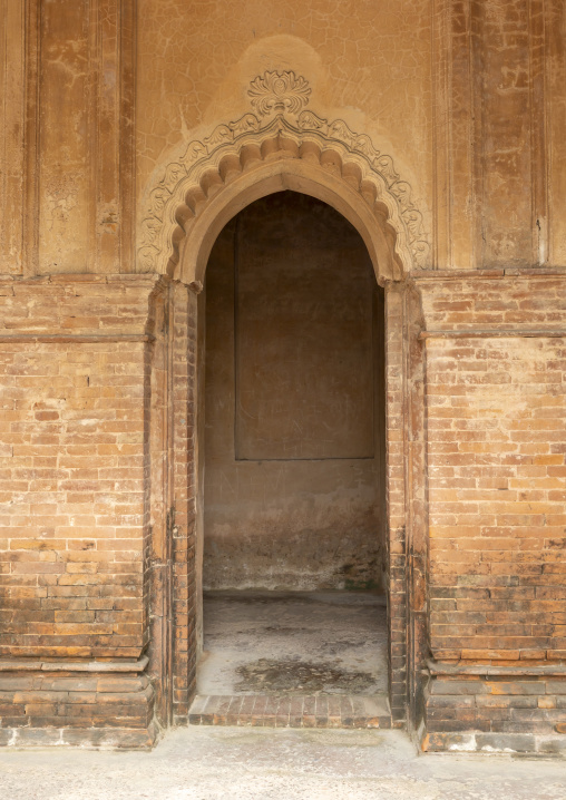 Kantajew hindu Temple, Sirajgonj District, Hatikumrul, Bangladesh