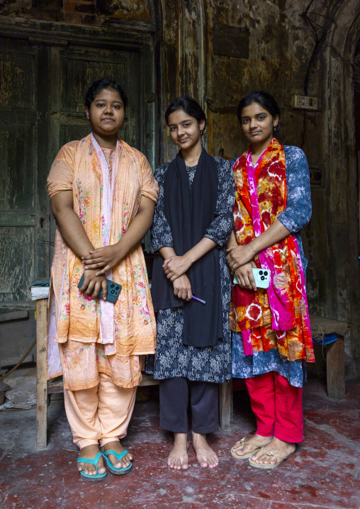 Portrait of Bangladeshi hindu sisters, Rajshahi Division, Natore, Bangladesh