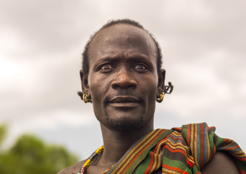 Bashada tribe man portrait, Omo valley, Turmi, Ethiopia