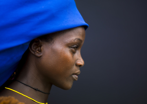 Mucubal tribe woman with the ompota headdress, Namibe Province, Virei, Angola