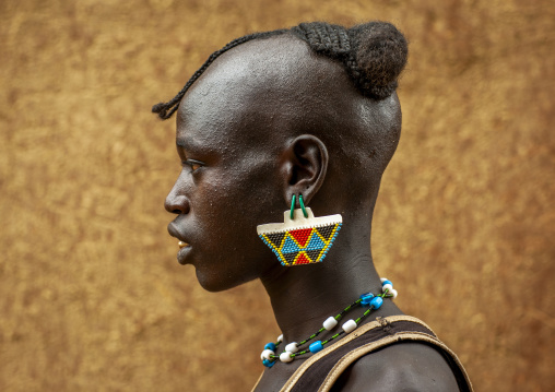 Tsemay tribe man traditional hairstyle, Omo Valley, Key Afer, Ethiopia