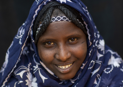 Afar tribe woman with sharpened teeth, Assaita, Afar regional state, Ethiopia