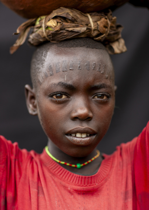 Menit boy with scarifications, Omo valley, Tum, Ethiopia