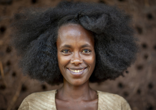 Portrait of a kaffa woman with afro hair, Oromia, Mojo, Ethiopia