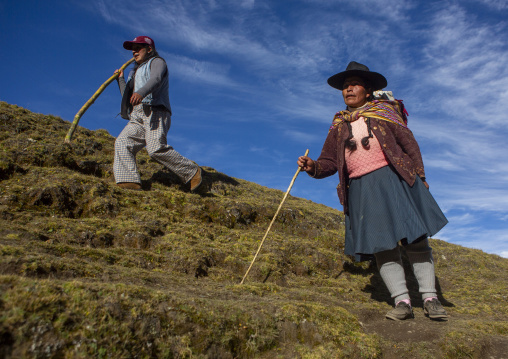 Peruvian people climbing to the qoyllur riti festival, Quispicanchi, Ocongate Cuzco, Peru