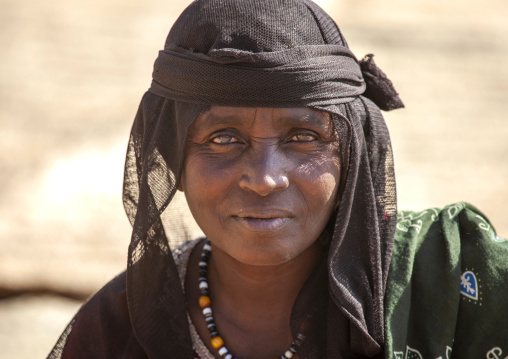 Afar tribe woman portrait, Afar Region, Afambo, Ethiopia