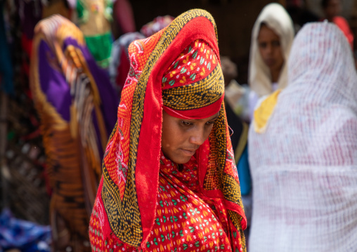 Bilen tribe woman in the monday market, Semien-Keih-Bahri, Keren, Eritrea