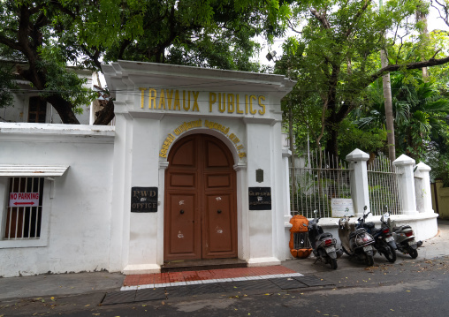 Travaux publics old colonial building in the french quarter, Pondicherry, Puducherry, India