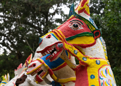 Terracotta Horses gifts to the god Aiyanar, Tamil Nadu, Pallathur, India