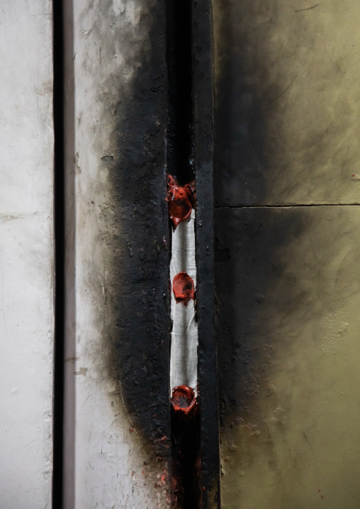 Seal on the Museum door designed by Le Corbusier, Punjab State, Chandigarh, India