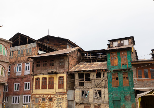 Kashmiri heritage buildings, Jammu and Kashmir, Srinagar, India