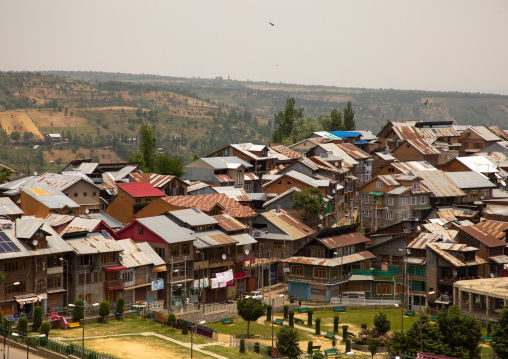 Kashmiri heritage buildings, Jammu and Kashmir, Charar- E- Shrief, India