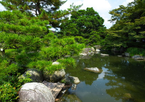 Ohori Park Japanese Garden, Kyushu region, Fukuoka, Japan