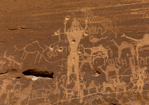 Petroglyphs on a rock depicting Aliya the goddess of fertility, Najran Province, Thar, Saudi Arabia