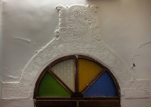 Al Nadji mosque stained window decoration, Jazan Province, Farasan, Saudi Arabia