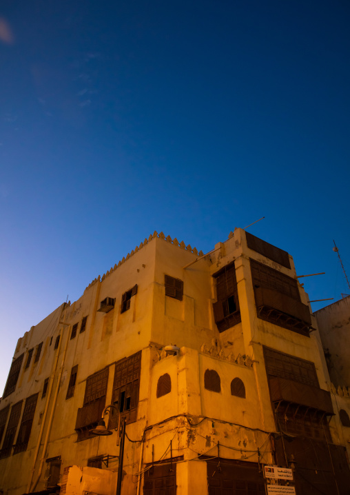 Old house with wooden mashrabiya in al-Balad quarter, Mecca province, Jeddah, Saudi Arabia