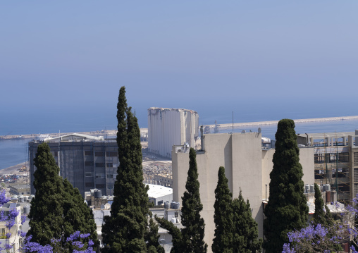 Grain silos at Beirut Port destroyed after a massive explosion, Beirut Governorate, Beirut, Lebanon