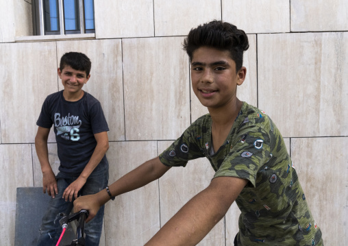 BMX syrian biker in the street, Beirut Governorate, Beirut, Lebanon