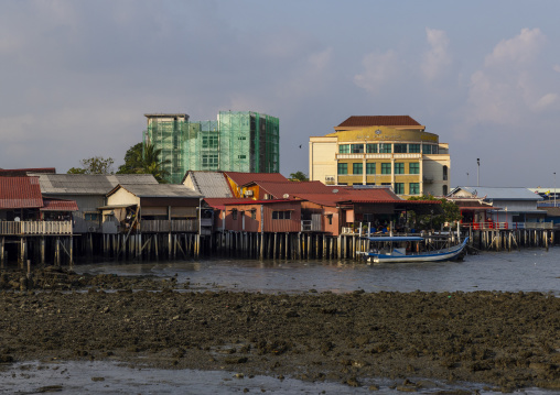 Chew Jetty wooden houses at low tide, Penang island, George Town, Malaysia