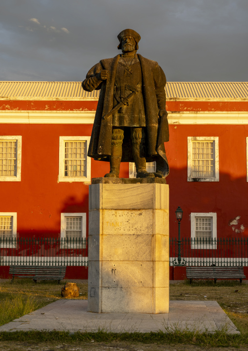 Vasco da Gama in front of Palacio De Sao Paulo, Nampula Province, Island of Mozambique, Mozambique