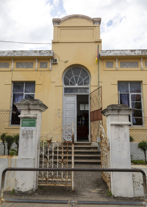 Rapariga school in an old portuguese colonial building, Inhambane Province, Inhambane, Mozambique