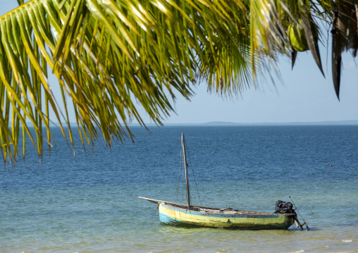 Boat anchored on the beach, Inhambane Province, Vilankulo, Mozambique