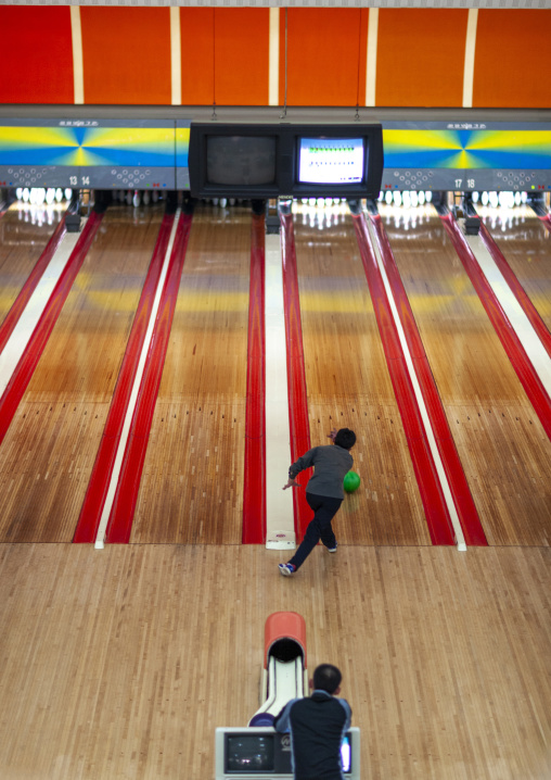 North Korean people playing bowling, DGC, Pyongyang, North Korea