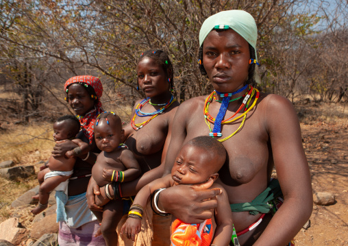 Mudimba tribe women with their children, Cunene Province, Kuroca, Angola