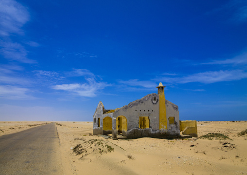 Road Menders House On The Side Of The Road, Tombwa, Angola