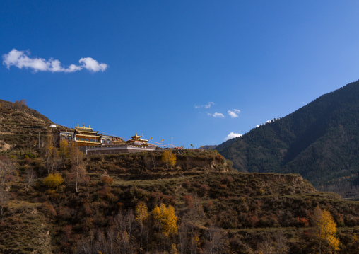 Chong Gon monastery landscape, Tongren County, Longwu, China