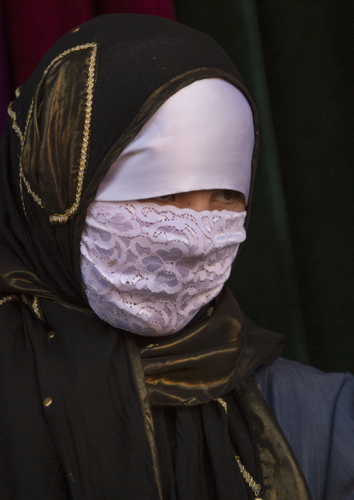 Uyghur Woman, Opal Village Market, Xinjiang Uyghur Autonomous Region, China