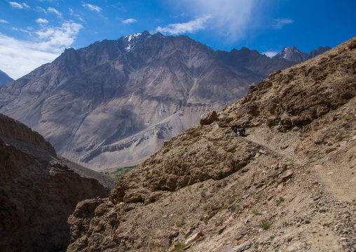 Treck in the pamir mountains with yaks, Big pamir, Wakhan, Afghanistan