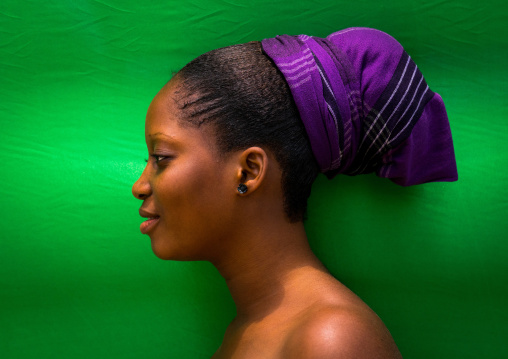 Benin, West Africa, Porto-Novo, profile of a pretty beninese young woman