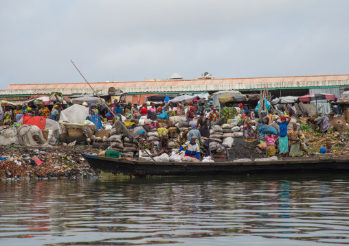 Benin, West Africa, Cotonou, dantokpa market taxi boats
