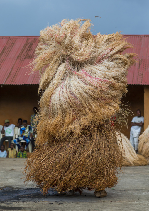 Benin, West Africa, Porto-Novo, zangbeto guardian of the night spirit dance in the royal palace