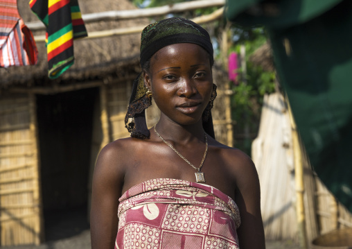 Benin, West Africa, Onigbolo Isaba, holi tribe woman with traditional facial tattoos and scars