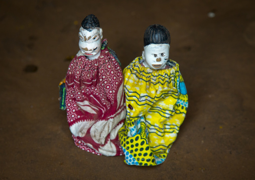 Benin, West Africa, Bopa, carved wooden figures made to house the soul of dead twins