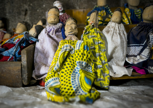 Benin, West Africa, Bopa, carved wooden figures made to house the soul of dead twins