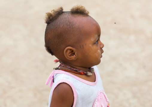 Benin, West Africa, Savalou, fulani peul tribe little girl with a funny haircut