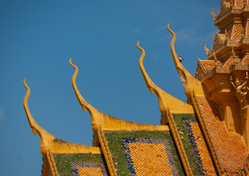 The throne hall roof inside the royal palace complex, Phnom Penh province, Phnom Penh, Cambodia