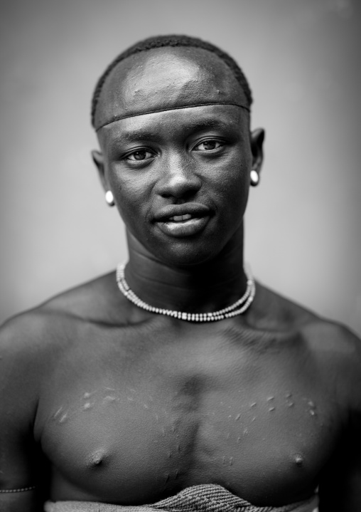 Bodi Man Portrait With Scarified Pectorals Hana Mursi Village Omo Valley Ethiopia