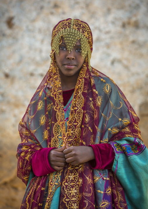 Miss Fayo, An Harari Girl In Traditional Costume, Harar, Ethiopia