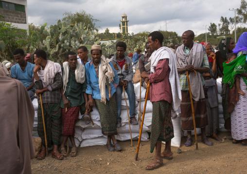 Ethiopian people wait at a food distribution centre, Semien wollo zone, Woldia, Ethiopia