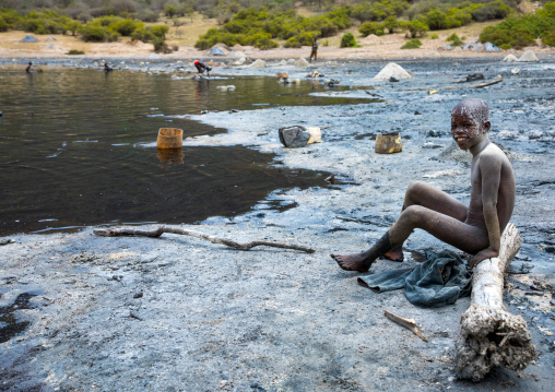 Volcano crater where Borana tribe men dive to collect salt, Oromia, El Sod, Ethiopia