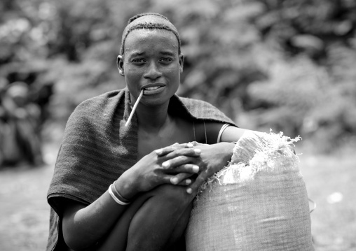 At tum market, Omo valley, Ethiopia
