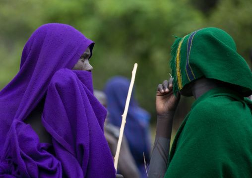Donga stick fighting in Suri tribe, Tulgit, Omo valley, Ethiopia