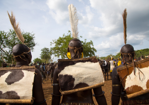 Bodi tribe fat men during Kael ceremony, Omo valley, Hana Mursi, Ethiopia